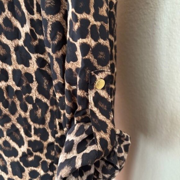 Michael Kors Leopard Print Pebble Crepe 3/4 and full Sleeve Top - Picture 6 of 10